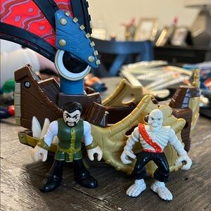 Fisher-Price Imaginext Pirate Skiff Play Set